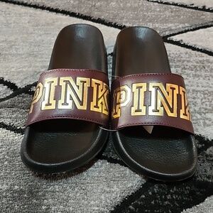 VS PINK 2017 MAROON & GOLD SHINE SINGLE STRAP LOGO SLIDES SANDALS MEDIUM…